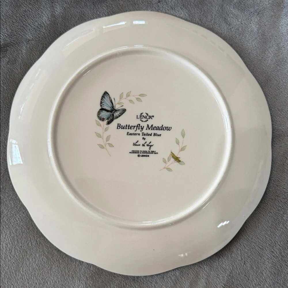 Lenox Butterfly Meadow Eastern‎ Tailed Blue 9” Dessert Luncheon Plates Set of 2